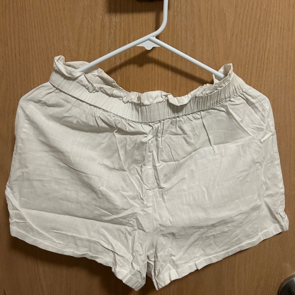 Women's White Shorts